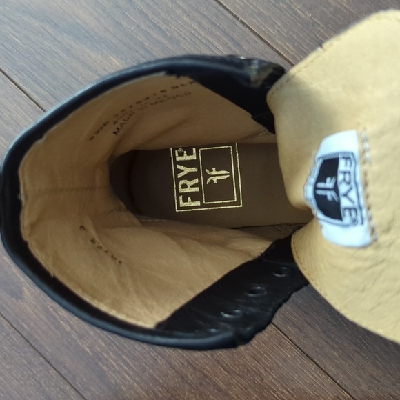 HP. Frye WomenVeronica Combat - Picture 11 of 14